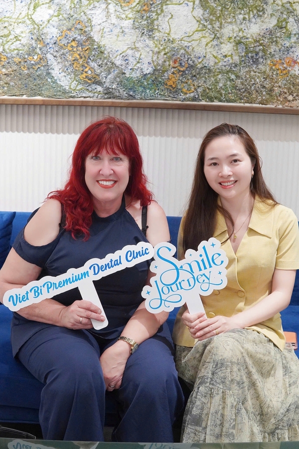 Transparent All-Inclusive Pricing consultation at Viet Bi Dental